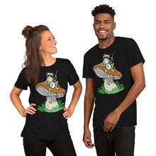 Load image into Gallery viewer, Frog Plays Banjo- Unisex Short Sleeve