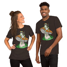 Load image into Gallery viewer, Frog Plays Banjo- Unisex Short Sleeve