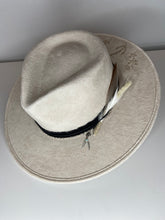 Load image into Gallery viewer, Ivory Boho
